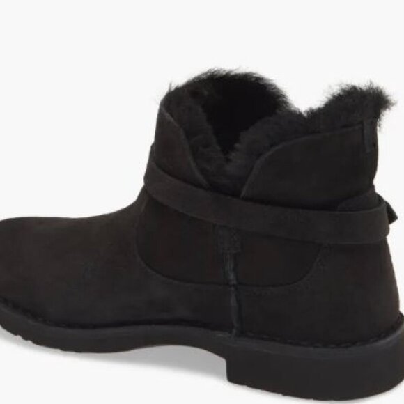 UGG Elisa Boots - Genuine Shearling Bootie (Women's) Size 7 NEW - Picture 2 of 2